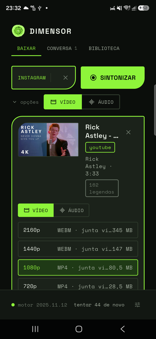 Tela do Dimensor num celular, mostrando a prévia de um vídeo do YouTube com capa, canal, duração e a lista de qualidades: 2160p, 1440p, 1080p e 720p, cada uma com formato e tamanho.